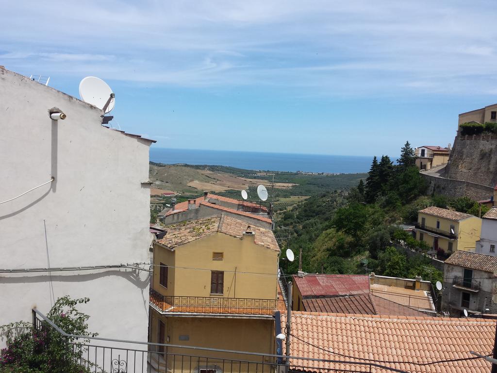 Bed and Breakfast Palazzo Madeo - Residenza D'Epoca Crosia Exterior foto