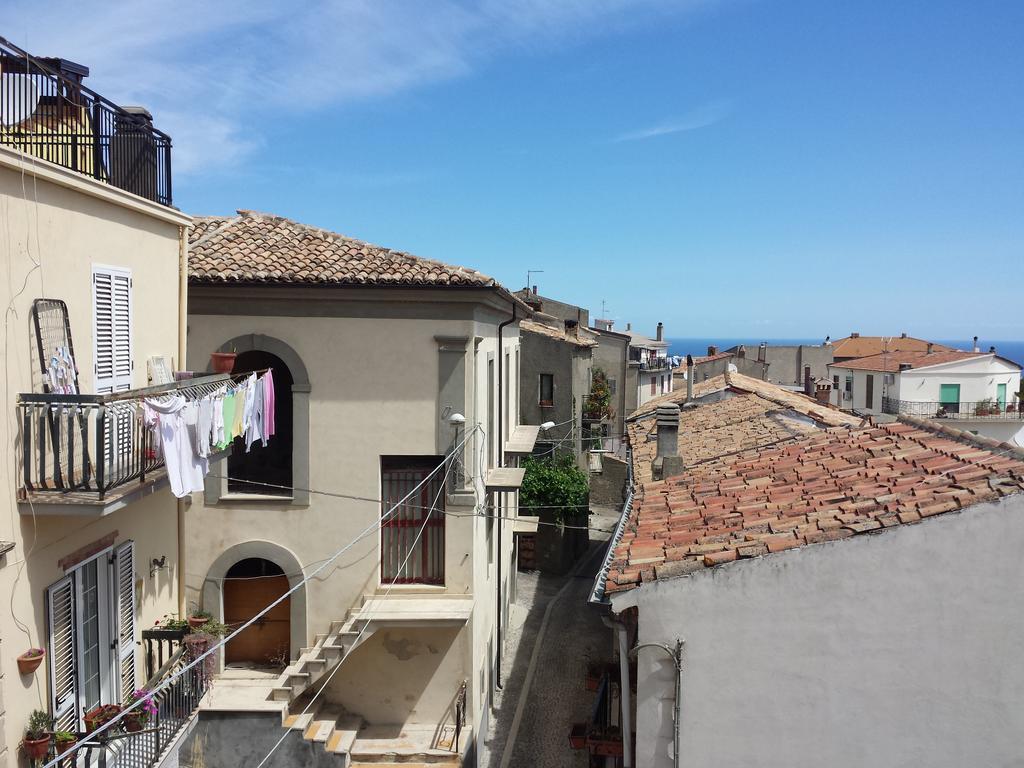 Bed and Breakfast Palazzo Madeo - Residenza D'Epoca Crosia Exterior foto