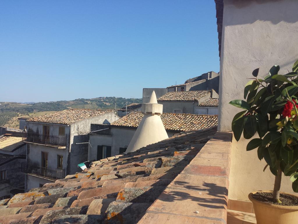 Bed and Breakfast Palazzo Madeo - Residenza D'Epoca Crosia Exterior foto