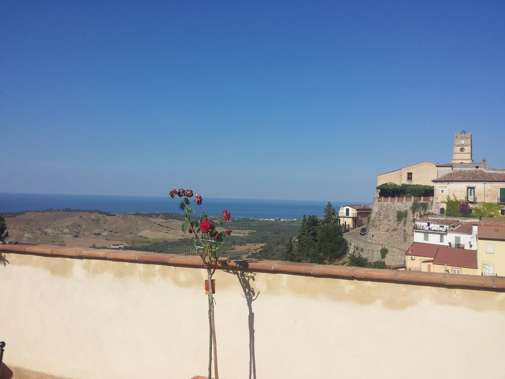 Bed and Breakfast Palazzo Madeo - Residenza D'Epoca Crosia Exterior foto